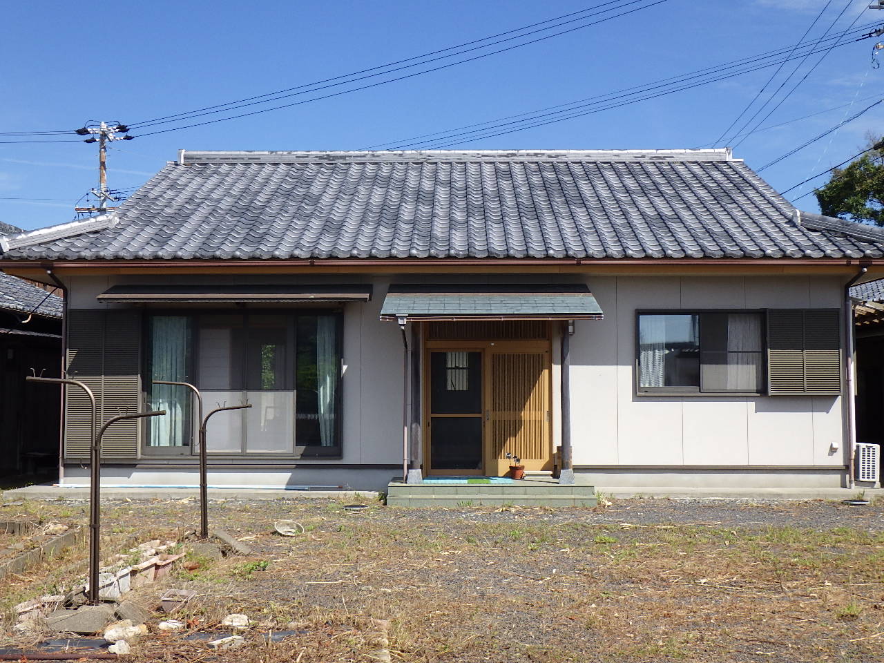 志摩市阿児町鵜方農地付き中古住宅